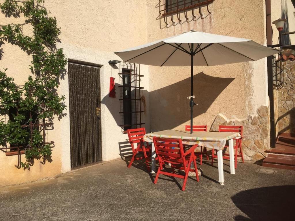 Casa Fra Gli Ulivi Di Giuseppe Pension Sonnino Buitenkant foto